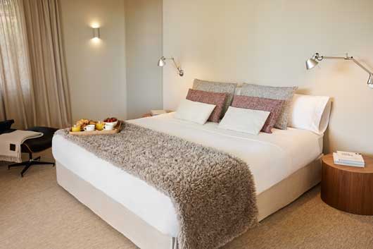 Profesional Horeca, cama de hotel vestida por Resuinsa