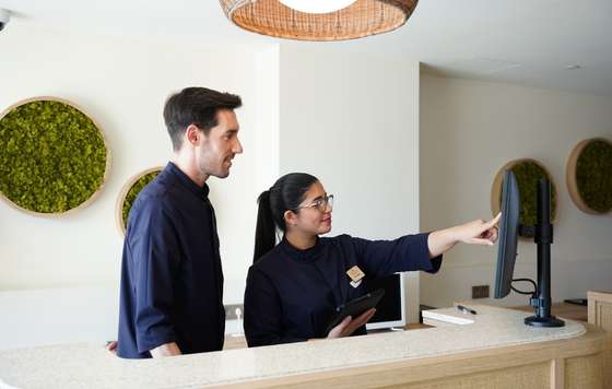 ProfesionalHoreca- Konecta e Iberostar transforman el check-in hotelero