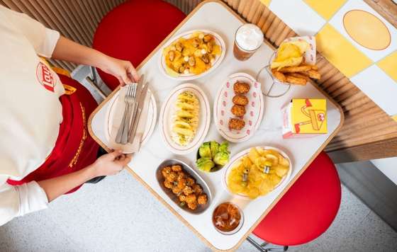 ProfesionalHoreca, platos de Pilla Tortilla” primer restaurante de tortilla de patata elaborada con Lay's