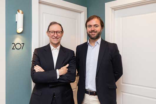 Profesional Horeca, Ignacio Urbelz, consejero delegado de Petit Palace, y Gonzalo Armenteros, presidente de Soho Boutique Hotels