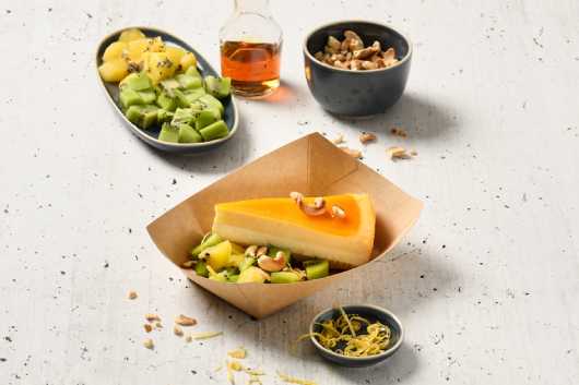 Profesional Horeca, cheesecake de mango y maracuyá de Erlenbacher, personalizado para llevar