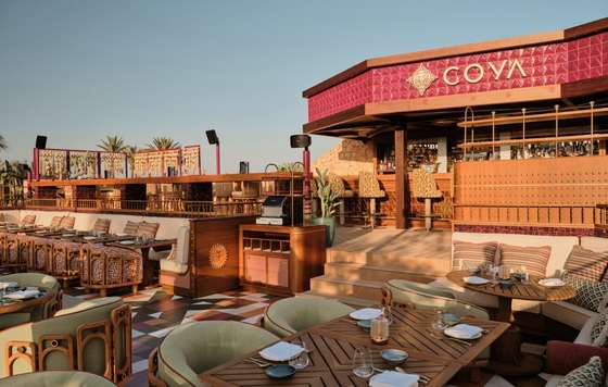Profesional Horeca, terraza del restaurante Coya equipado por Cidon, en Bless Ibiza The Site 