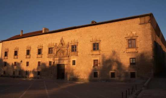 Profesional Horeca, fachada del hotel Palacio de Avellaneda, de Castilla Termal