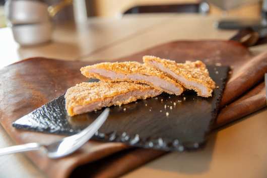 Profesional Horeca, milanesas de vacuno de La Finca en un restaurante