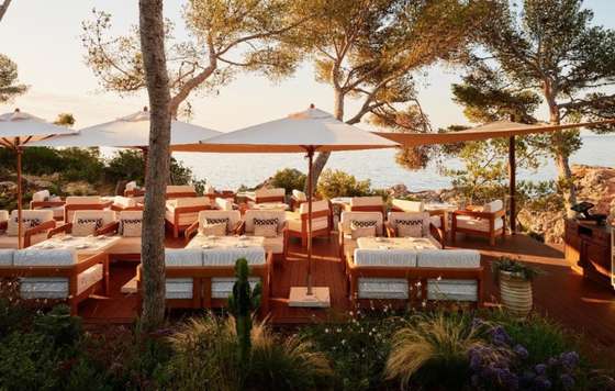 Profesional Horeca, la terraza de Sobretaula en el. Mandarin Oriental Punta Negra, Mallorca