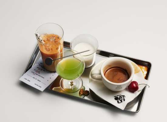 Profesional Horeca, nuevas bebidas en cafeterías, estudio estudio Future of Taste 2026 de Oatly
