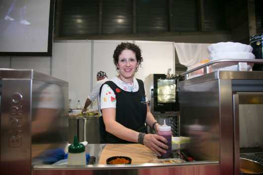 Profesional horeca, Libia Estévez, ganadora del I Premio al Mejor Menú Escolar