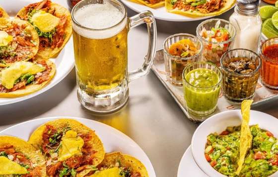 Profesional Horeca- platos de la taquería mexicana Chinampita Barcelona
